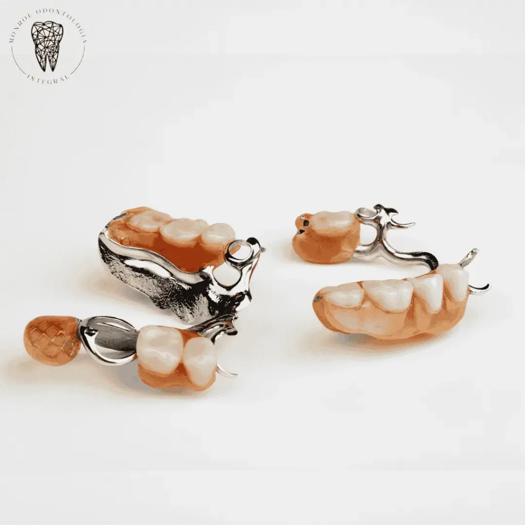 Prótesis dental parcial removible esquelético Villa Urquiza